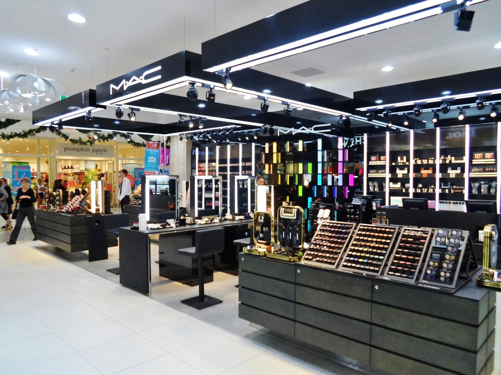 Den internasjonale kosmetikkjeden MAC Cosmetics kommer til Sørlandssenteret. Foto: Wikipedia/Creative commons