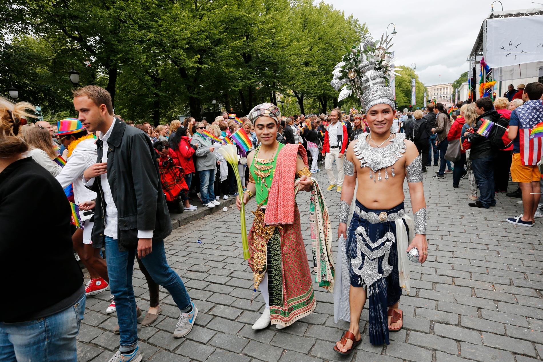 FEST: Mange tusen deltok i paraden då Oslo var Europride-vertsby i 2014. Nå søkjer Bergen om det same. 
