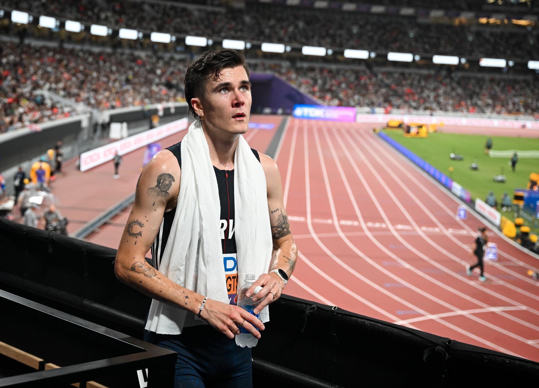 Ingebrigtsen etter to skade-år: – Jeg kjenner meg selv bedre både psykisk og fysisk