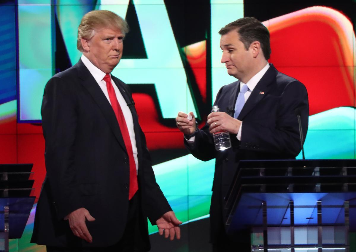 Hissige valgkamputspill hagler mellom de republikanske rivalene Donald Trump og Ted Cruz.