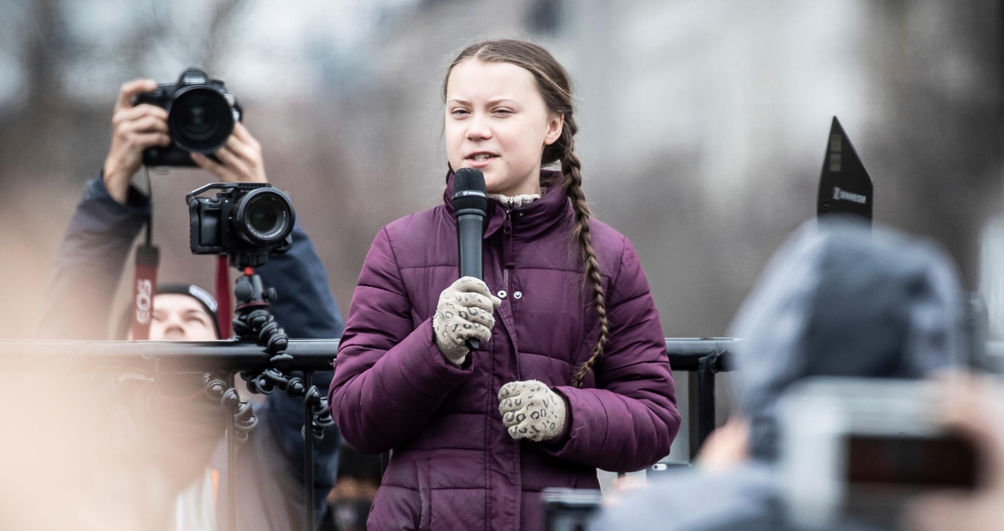 «Ikke gi meg snakk om håp, jeg vil se deres panikk», sier Greta Thunberg. Her fra en klimademonstrasjon i Berlin.