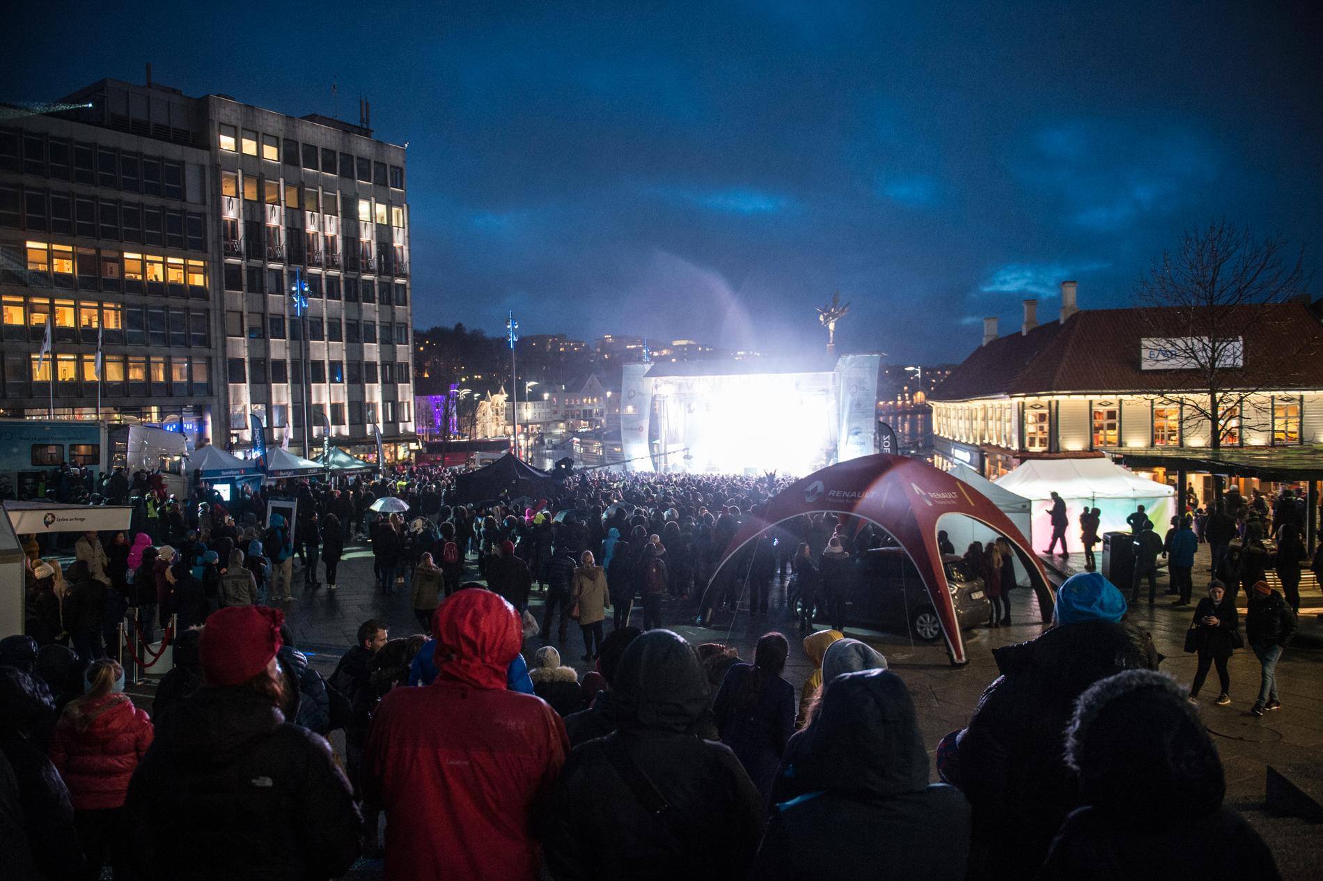 Vinterlyd-sirkuset er på turné for trettende gang. På torsdag braker det løs i Stavanger sentrum. 