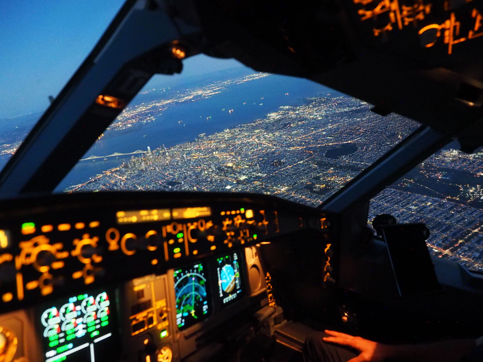 Et tips for å unngå flyangst er å lære seg mer om hvordan fly fungerer. Piloten og fotografen bak dette bildet, Björn Lundström, har blant annet skrevet en bok om flyskrekk og mestringen av det.