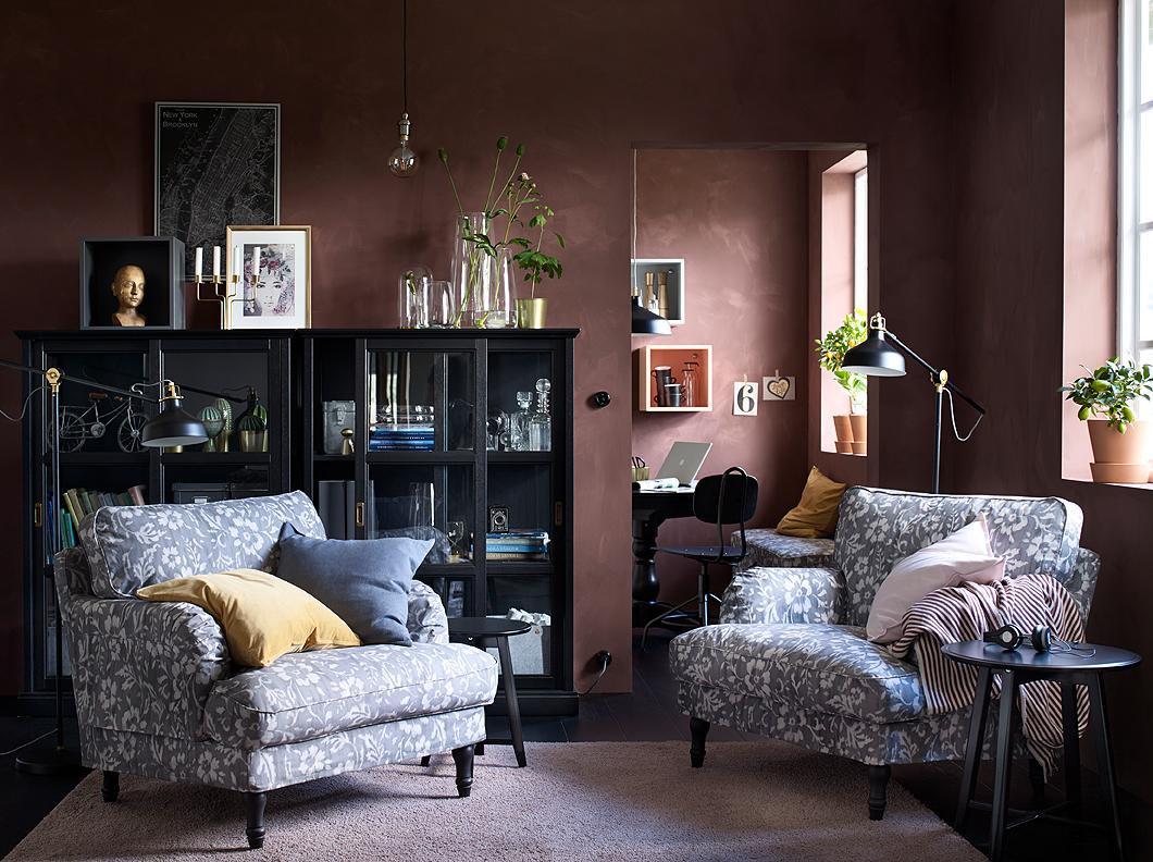 Varmere, dypere farger kan utfordre den skandinaviske stilen, tror interiørdesigner Helen Mikalsen.
