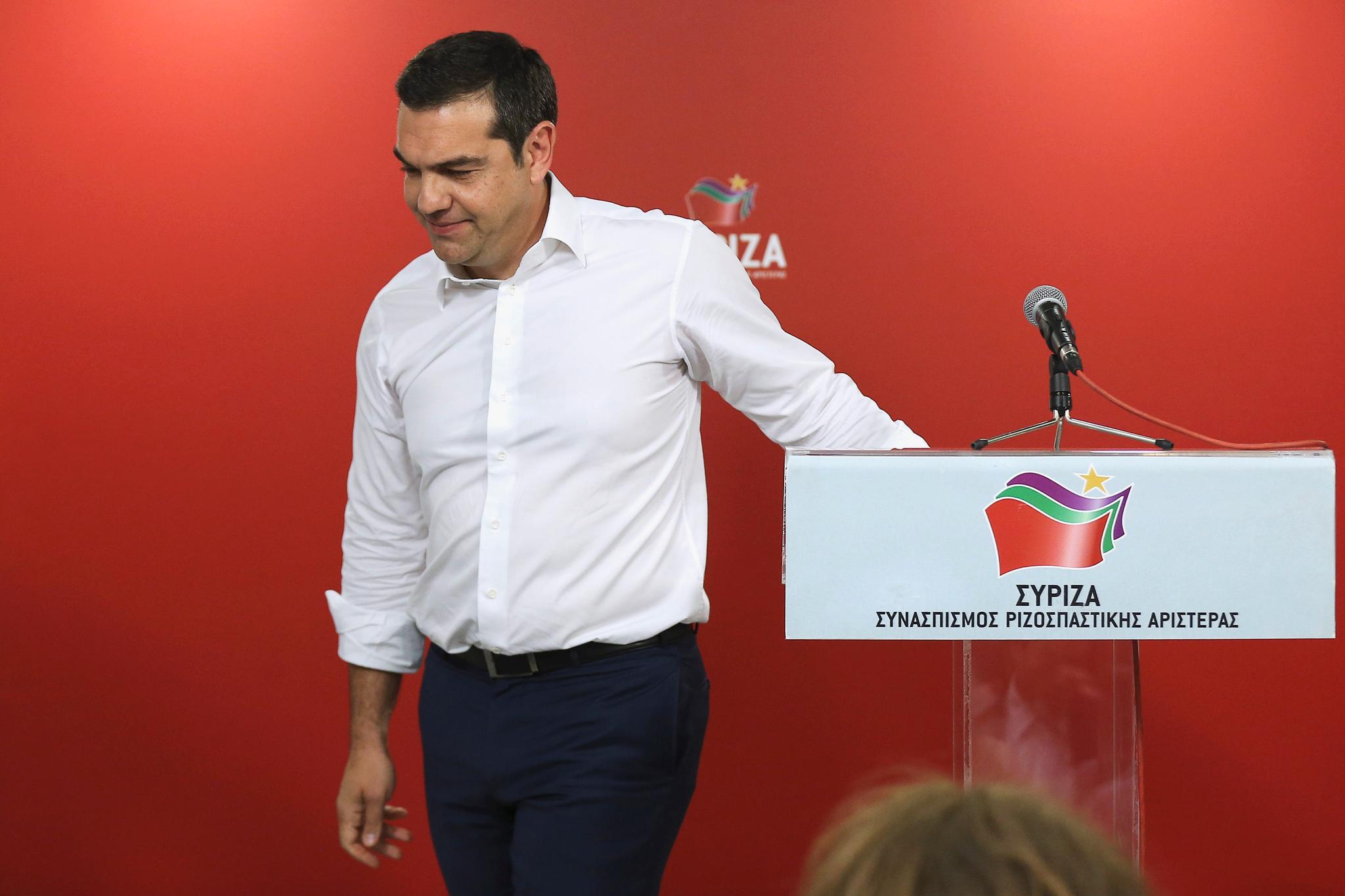 Statsminister Alexis Tsipras vil ha nyvalg etter at partiet hans Syriza gjorde et elendig EU-valg. 