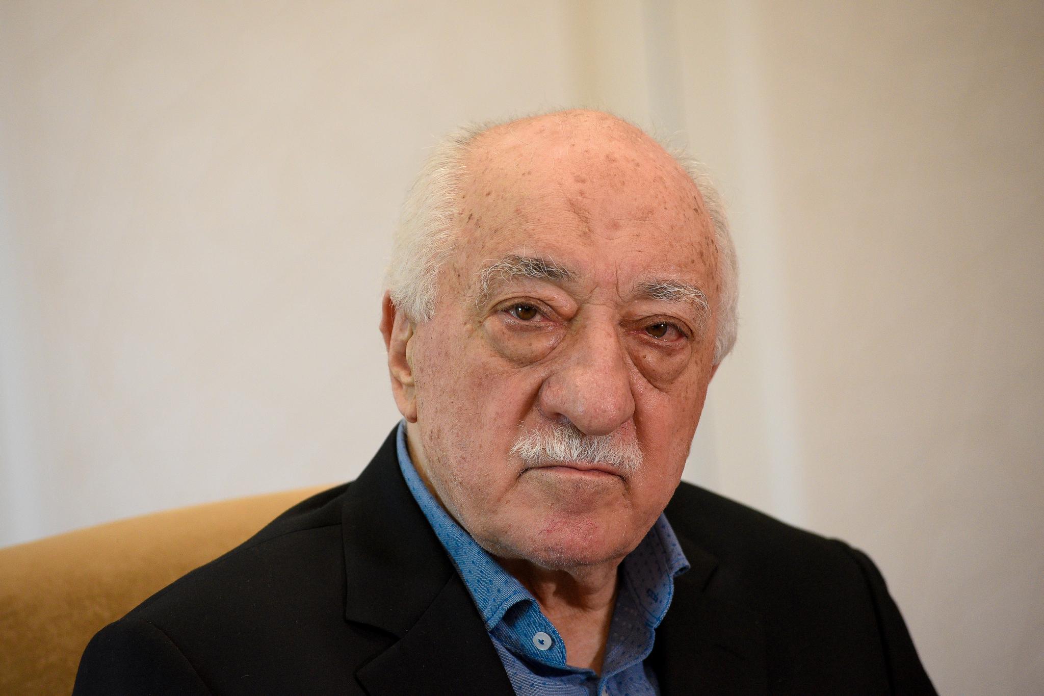 Fethullah Gülen er anklaget for å stå bak det mislykkede kuppforsøket i Tyrkia i fjor sommer og er en bitter fiende av den tyrkiske presidenten Recep Tayyip Erdogan.
