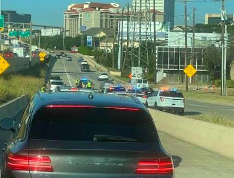 Brandy Bottone har delt dette bildet med pressen. Hun tok det mens hun ventet i kø i en trafikkontroll nord for Dallas 29. juni. 