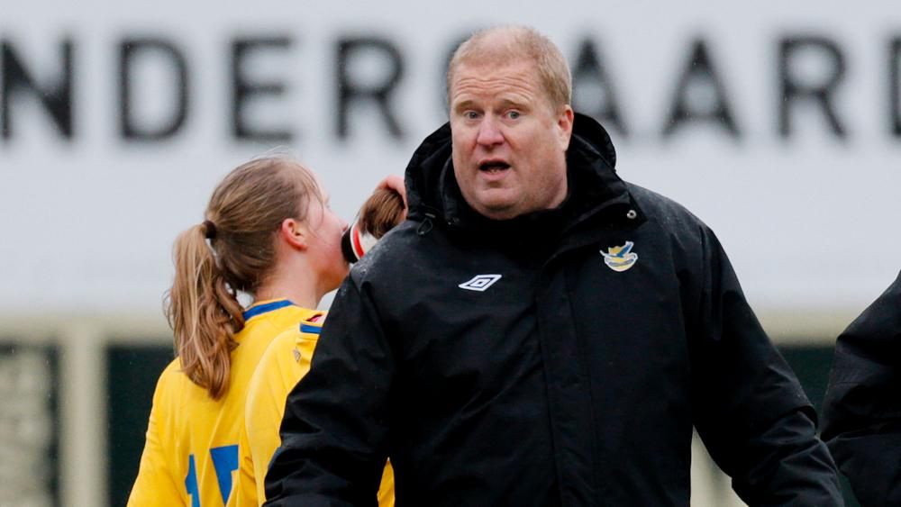 SKUFFET: Trondheims-Ørns trener Trond Schjølberg.