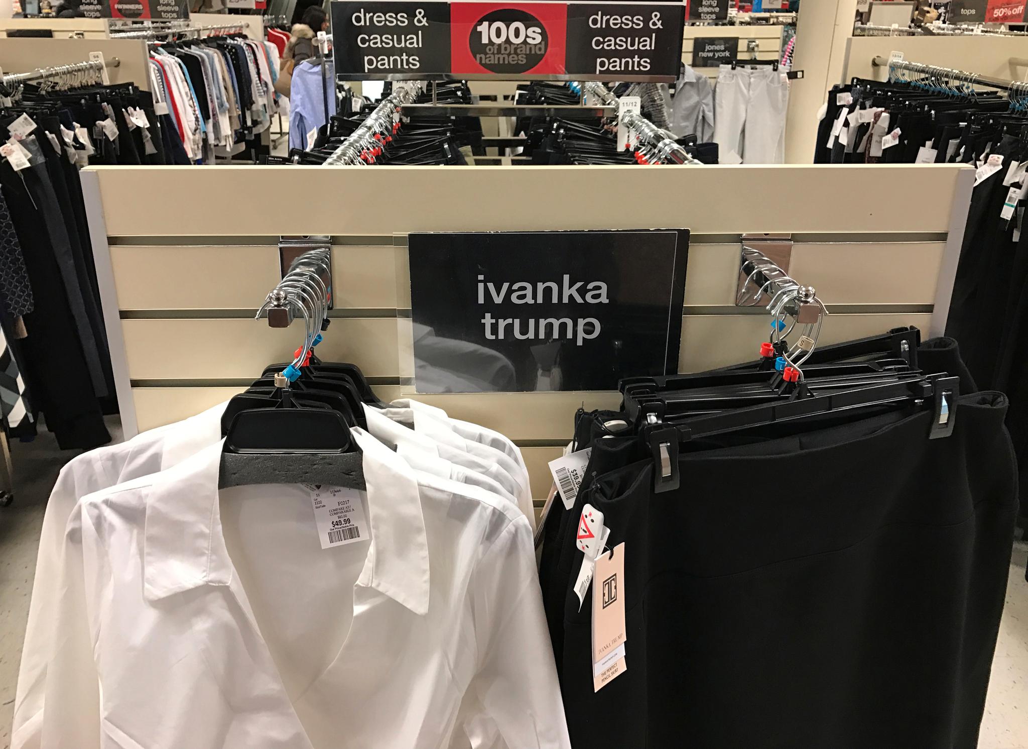 Ivanka Trumps kleskolleksjon har ikke vært en salgsmessig suksess.