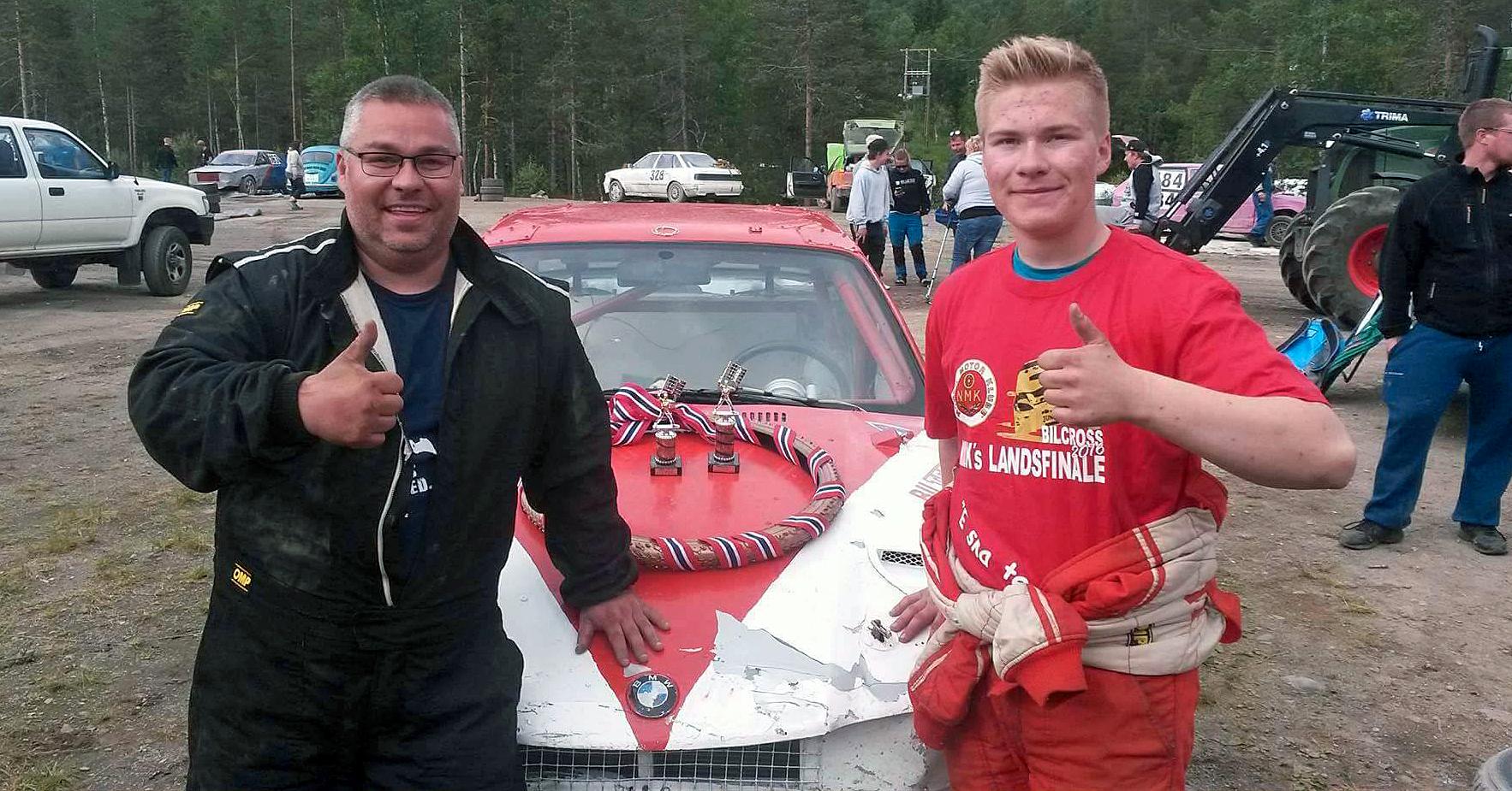 FAR OG SØNN: Marius Johansen (til høyre) sammen med pappa og bilcrosslegende Rune «Gassfot» Johansen.
