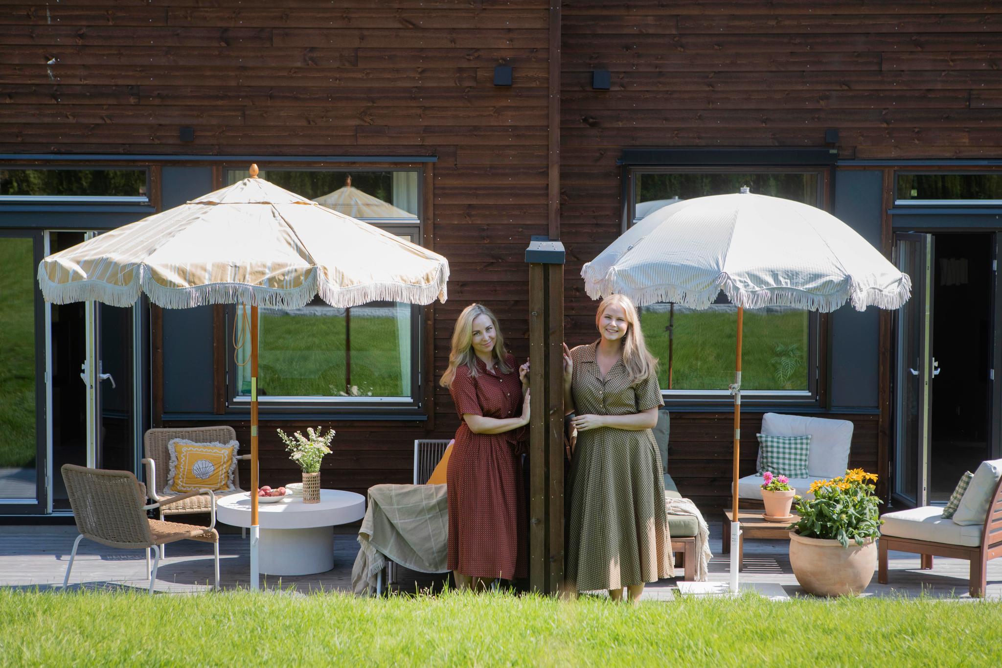 Søstrene bygde tomannsbolig sammen: – Det har vært en drøm å bo nære