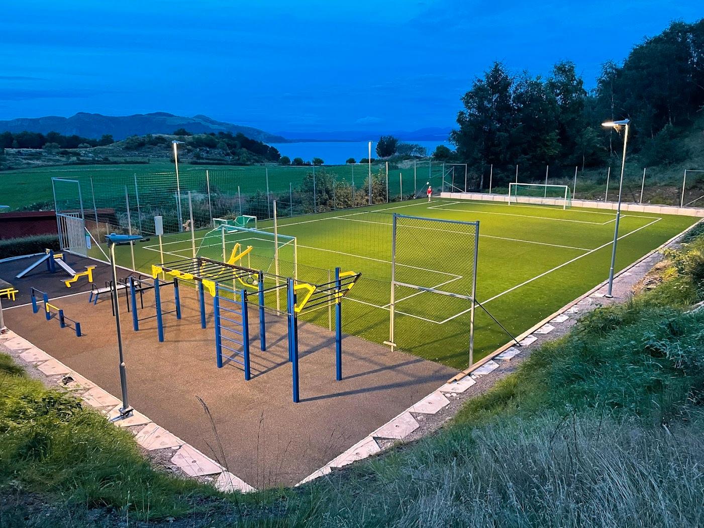 Den nye idrettsparken på Vestre Åmøy er ein av arenaene under årets Åmøydagene.