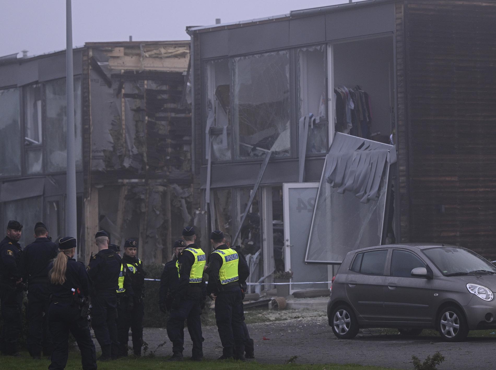 Utbombede leiligheter i Uppsala torsdag morgen. Gjengkrigene tar stadig flere liv. I september er så langt minst 13 personer myrdet.