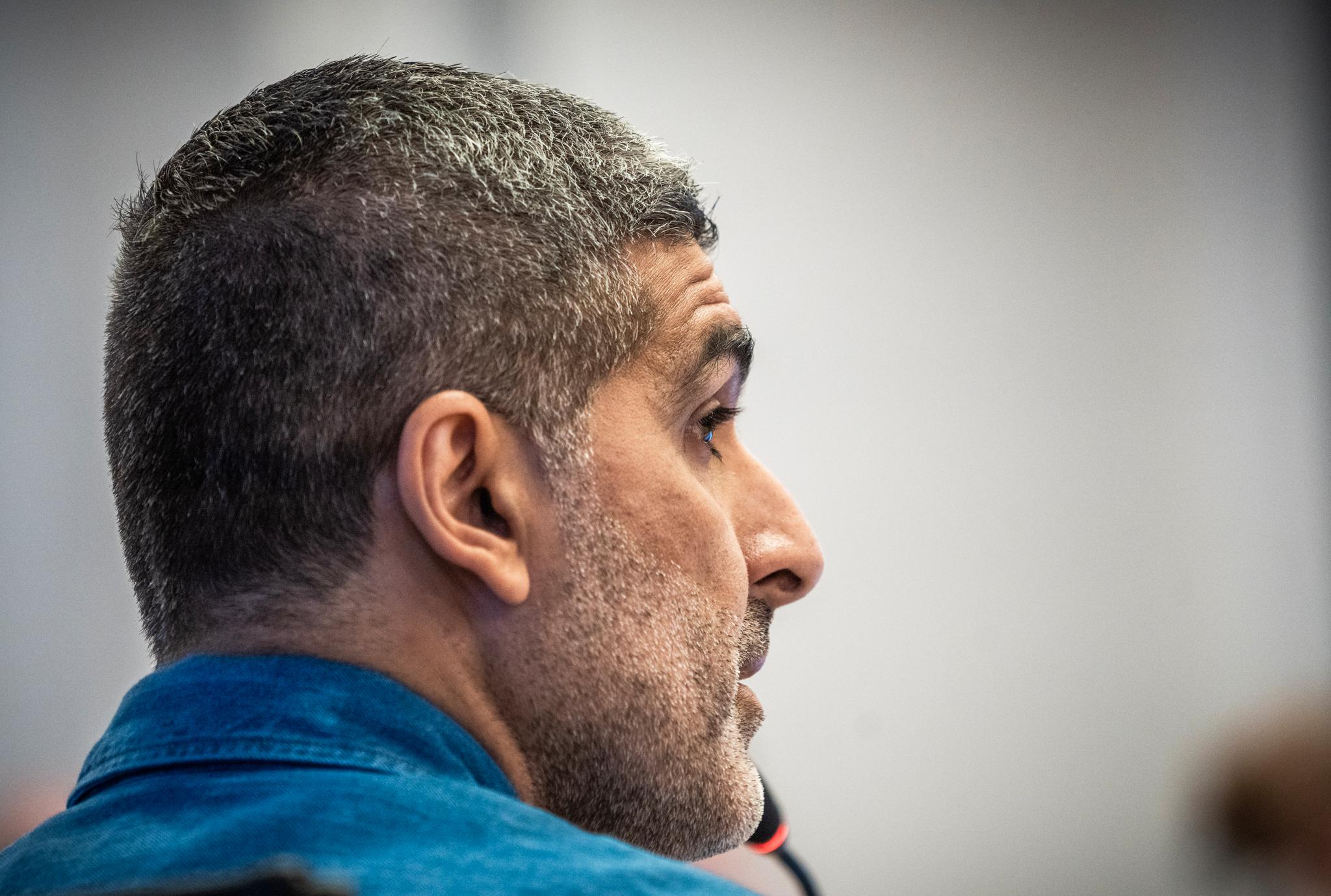 Arfan Bhatti i retten: Spørres ut om forholdet til Matapour