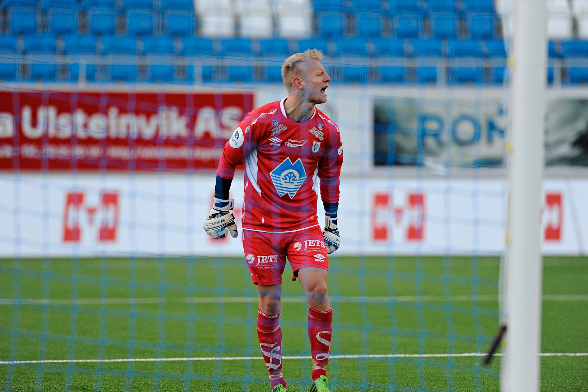 IKKJE MED: Aslak Falch slit med ryggen og er ikkje med for Hødd mot Fredrikstad i kveld.