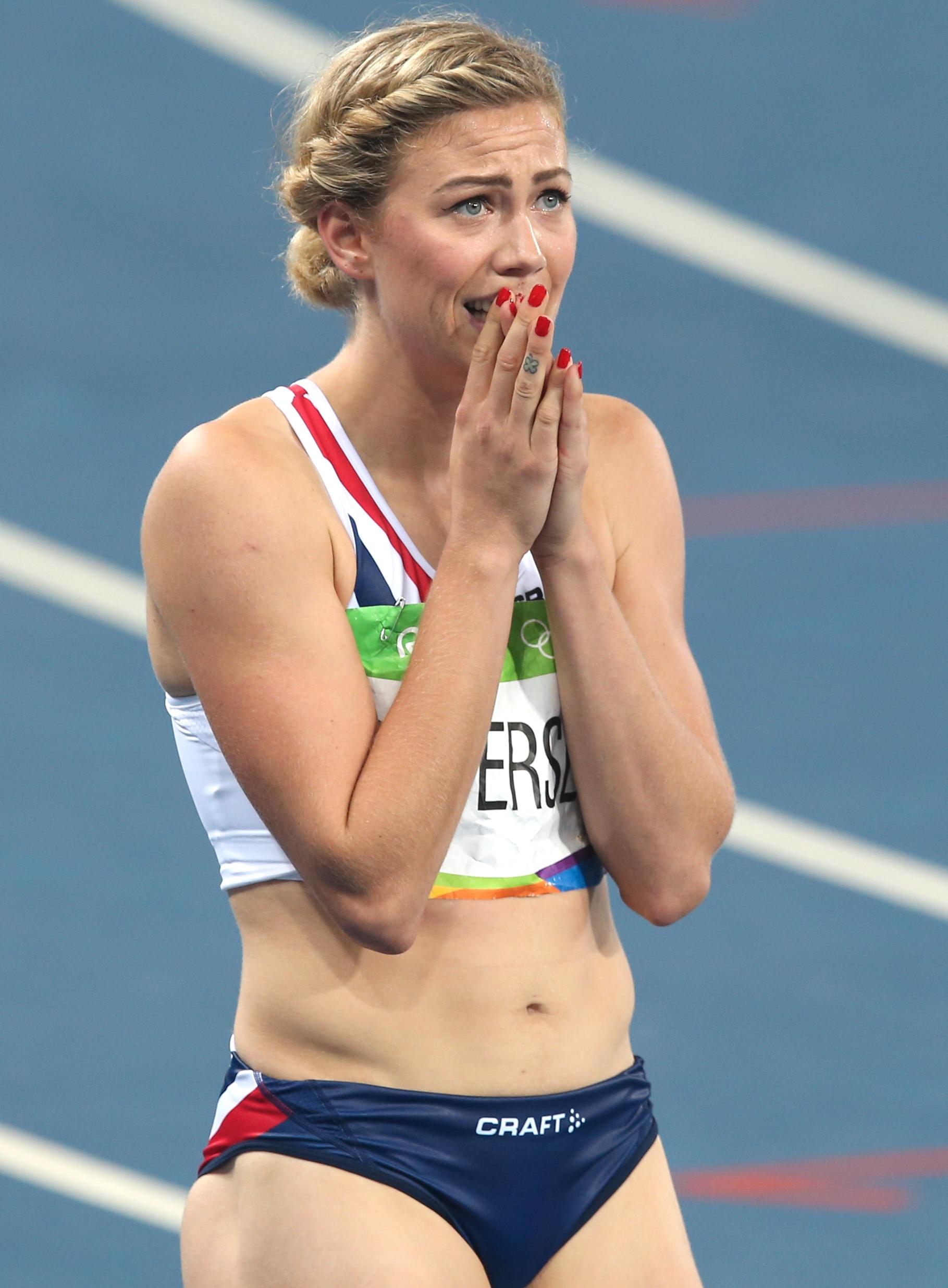  Isabelle Pedersen løp 100 meter hekk i semifinalen i OL. Pedersen kom på tredjeplass i sitt heat, men tiden 12,88 var seks hundredeler for sakte.