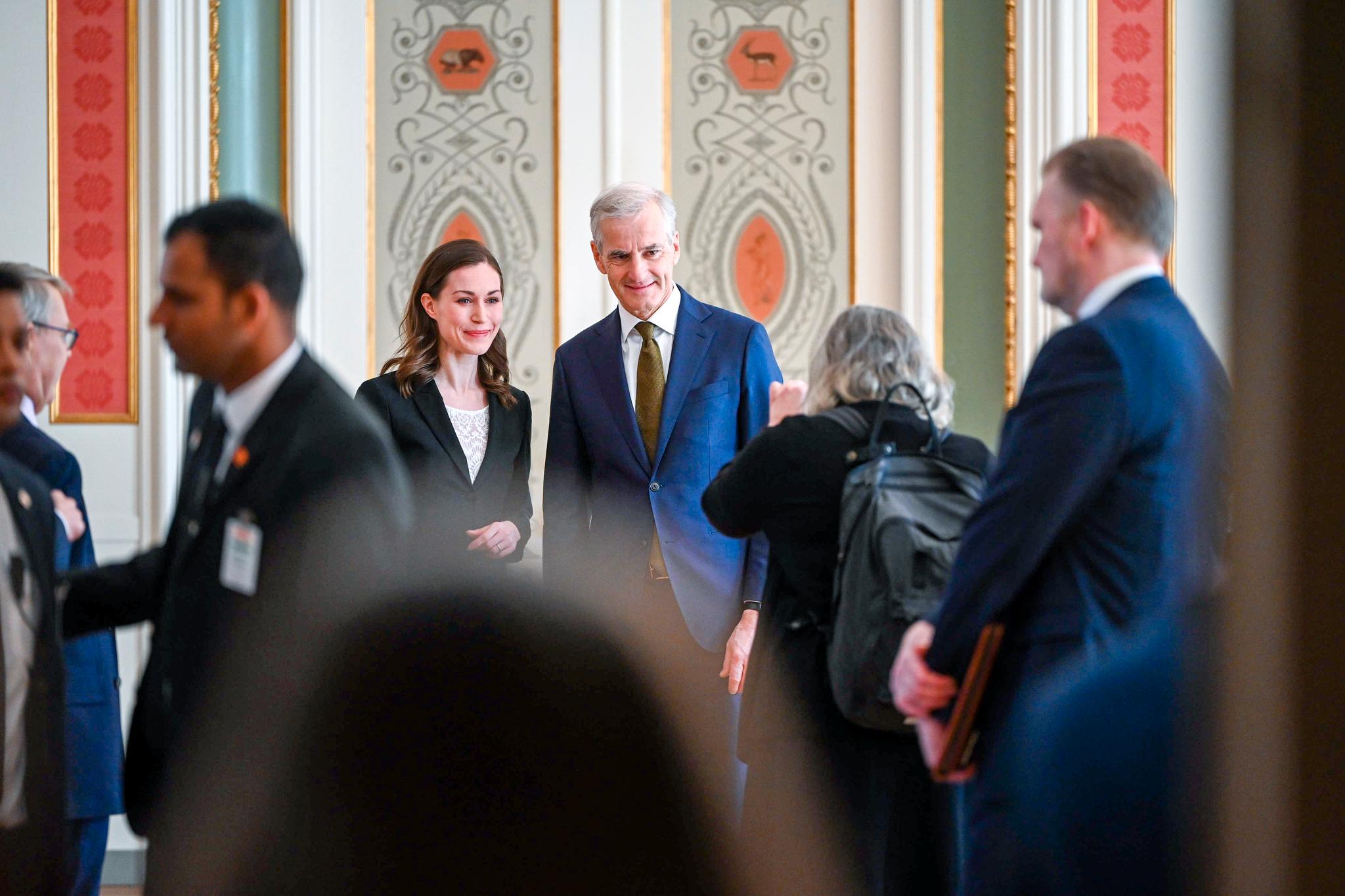 Støre møtte den finske statsministeren Sanna Marin i København onsdag. 