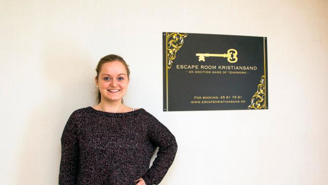 Anja Andersen startet Escape Room Kristiansand, og får også god hjelp av sin samboer for å drive det. Anja Andersen startet Escape Room Kristiansand, og får også god hjelp av sin samboer for å drive det.
