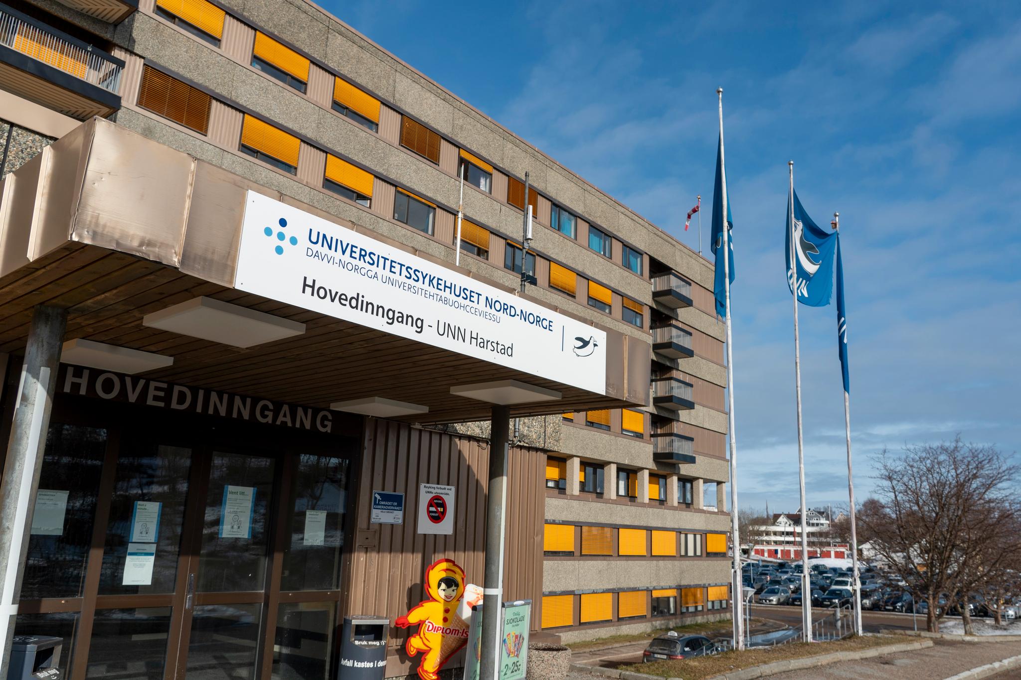 Politiet og Universitetssykehuset i Nord-Norge oppfordrer alle som har opplysninger om etonitazen om tips. 