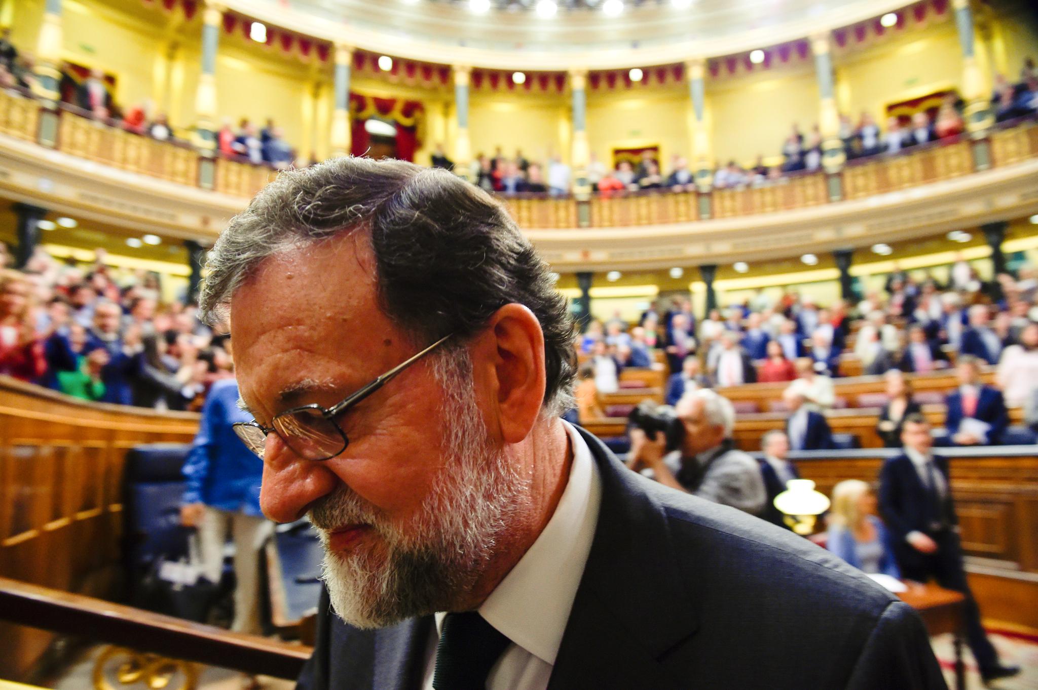 Spanias statsminister Mariano Rajoy måtte gå av 1. juni etter et mistillitsvotum i nasjonalforsamlingen.