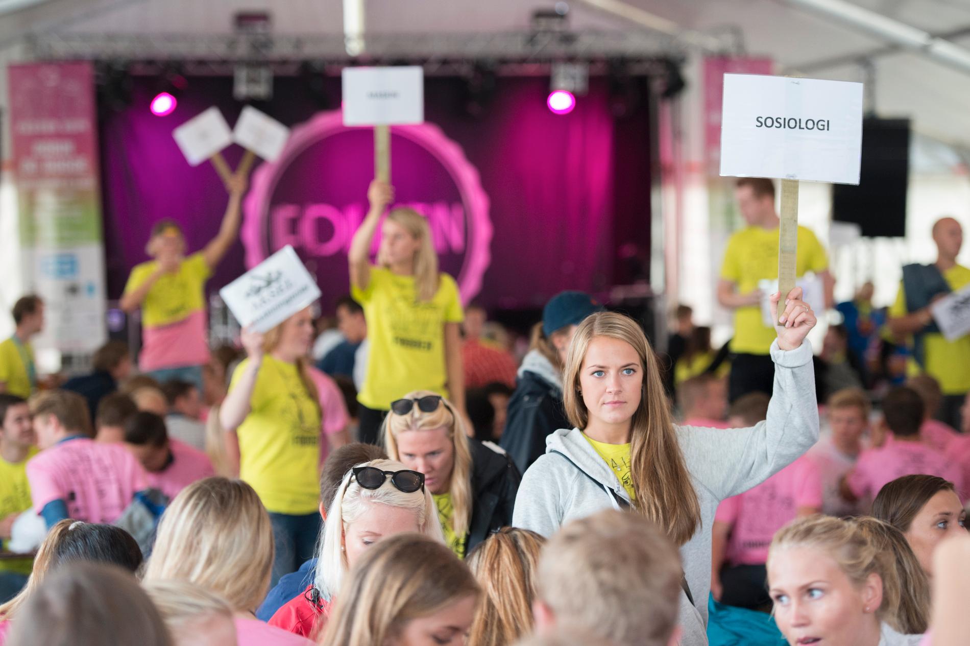 SELVTILLIT: Ingenting å si på den blant studentene i Stavanger. Dette bildet er tatt fra fjorårets fadderarrangement.