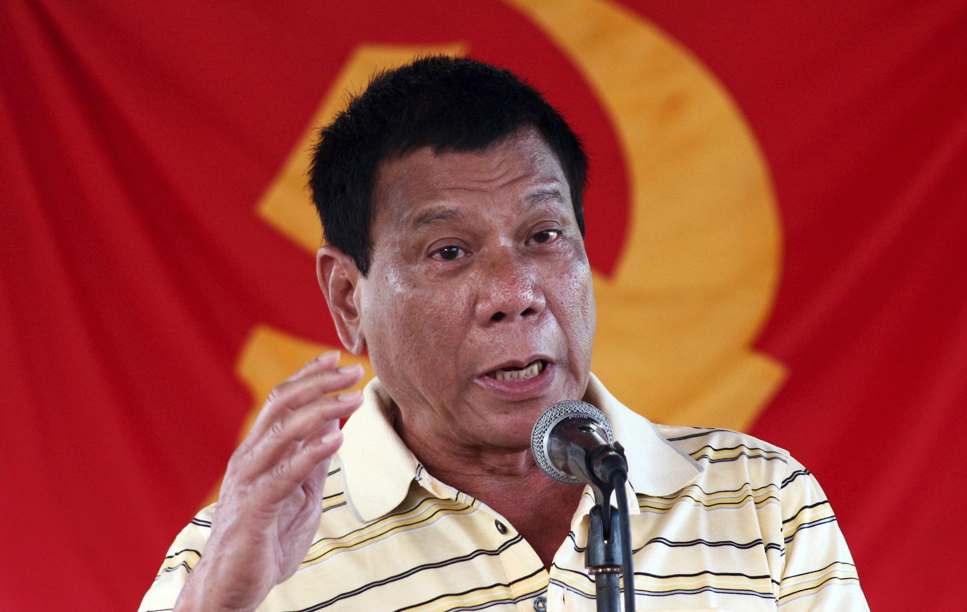 VALGVINNER: Rodrigo Duterte har kommet med en rekke kontroversielle uttalelser under valgkampen, blant annet har han kalt paven for en horunge. Men for Filippinenes muslimske befolkning har han fremstått som en støttespiller. Foto: Keith Bacongco / Reuters / NTB scanpix