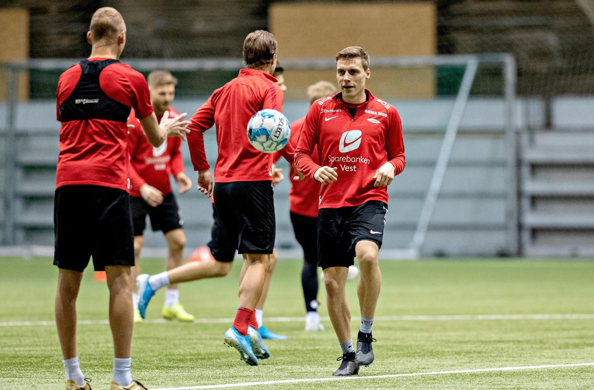 Tromsø-aktuelle Ruben Yttergård Jenssen var tilbake på Brann-trening mandag.