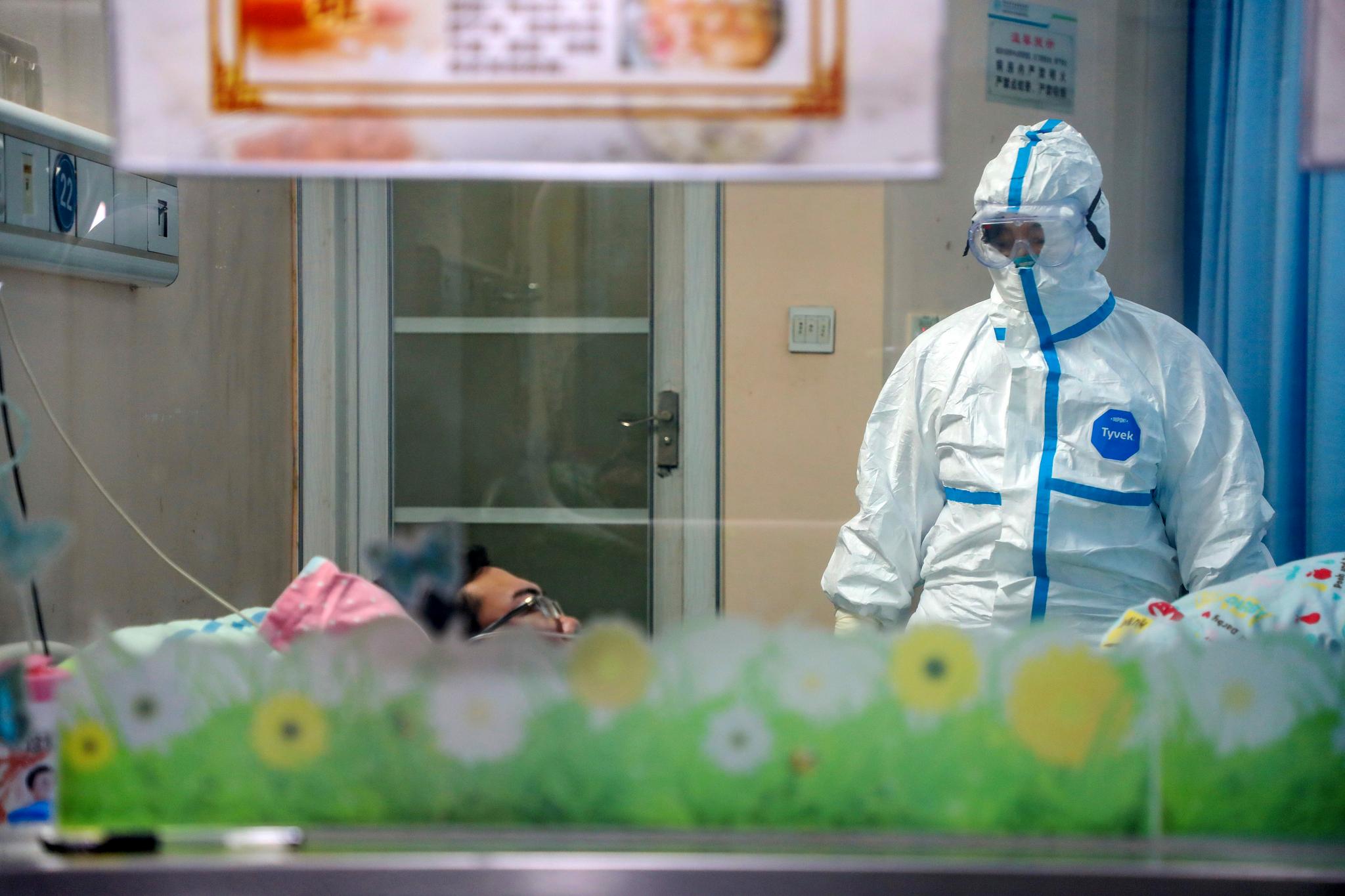 Trenger du å bekymre deg for Wuhan-viruset? Nei, sier Folkehelseinstituttet. Hør mer i denne episoden av Forklart.