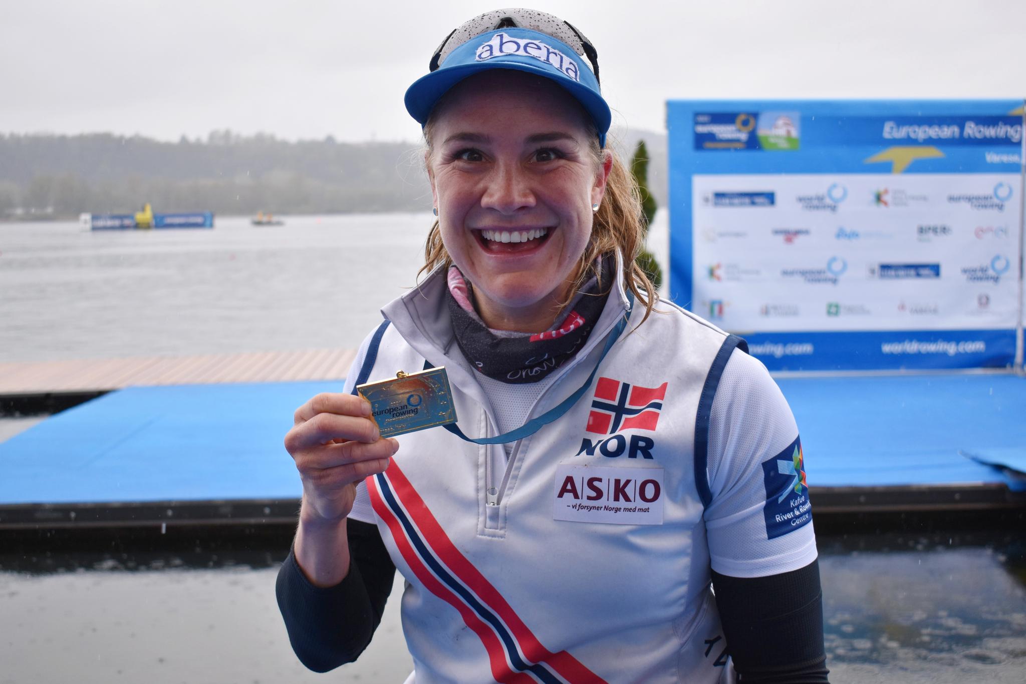 Birgit Skarstein tok sitt første EM-gull med ny teknikk og ny båt.