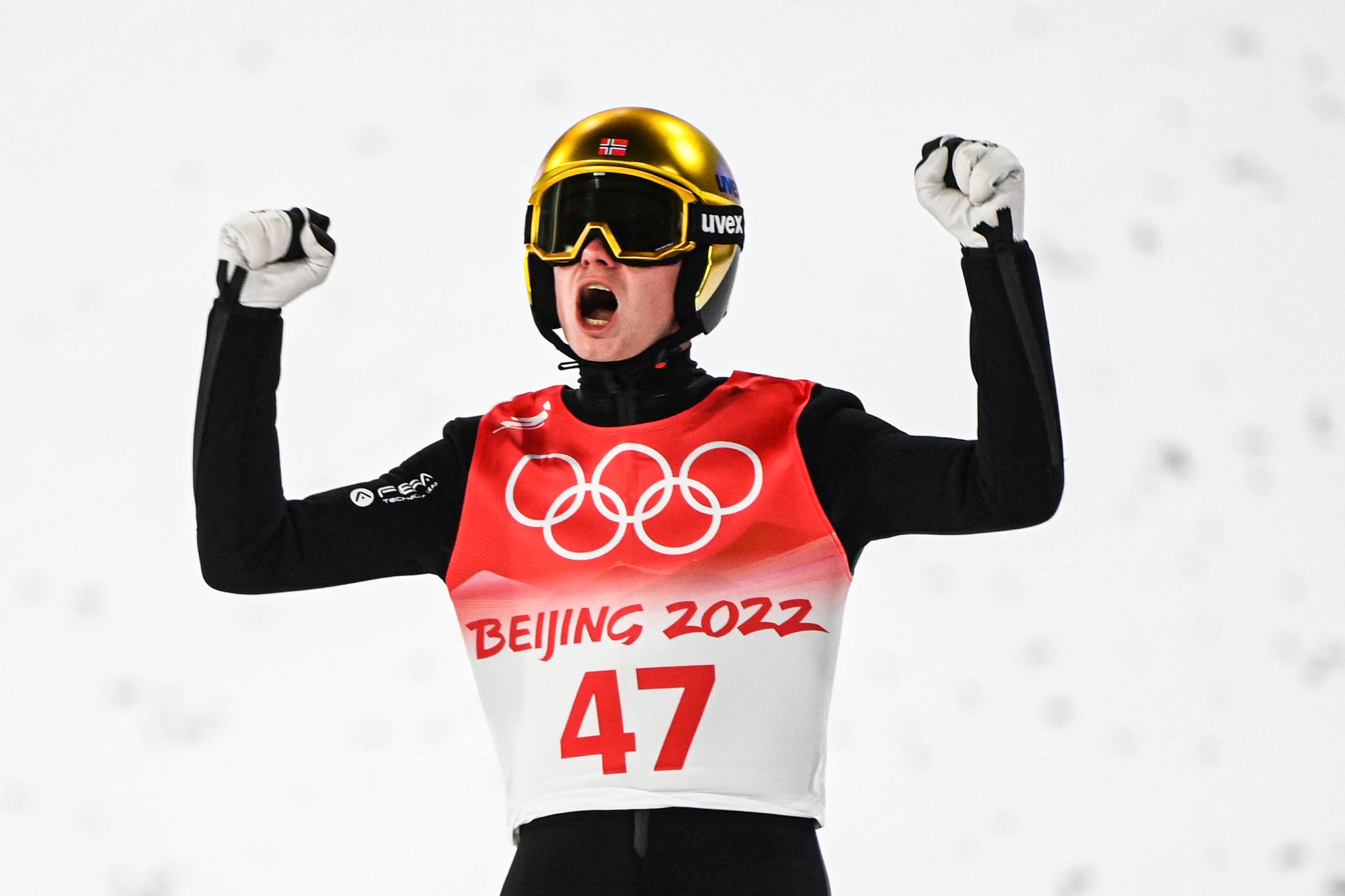 GULLVINNER: Marius Lindvik tok karrierens første OL-gull. 