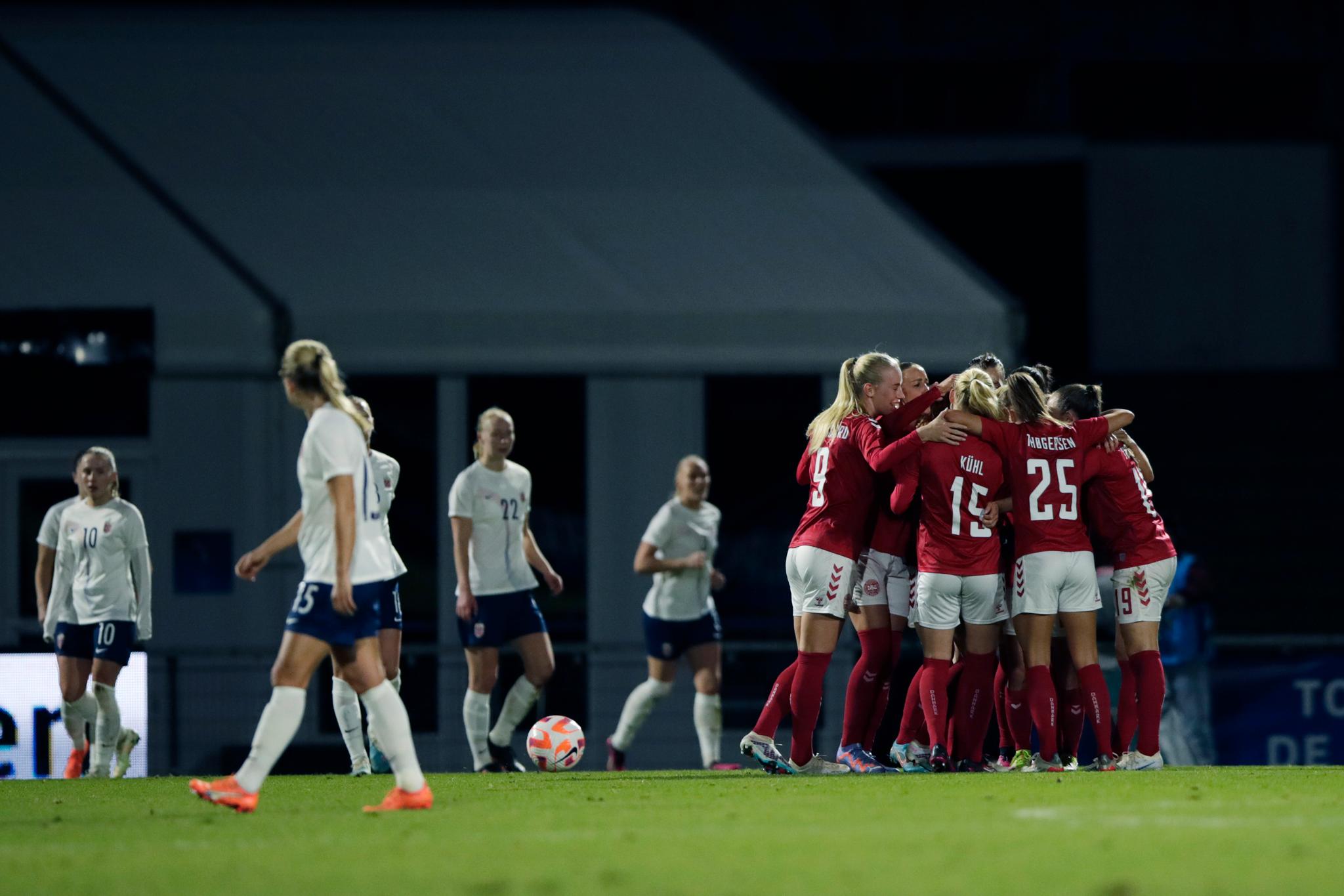 TAP: Danmark slo Norge 2–0 i privatlandskamå-turneringen Tournoi de France i Frankrike.