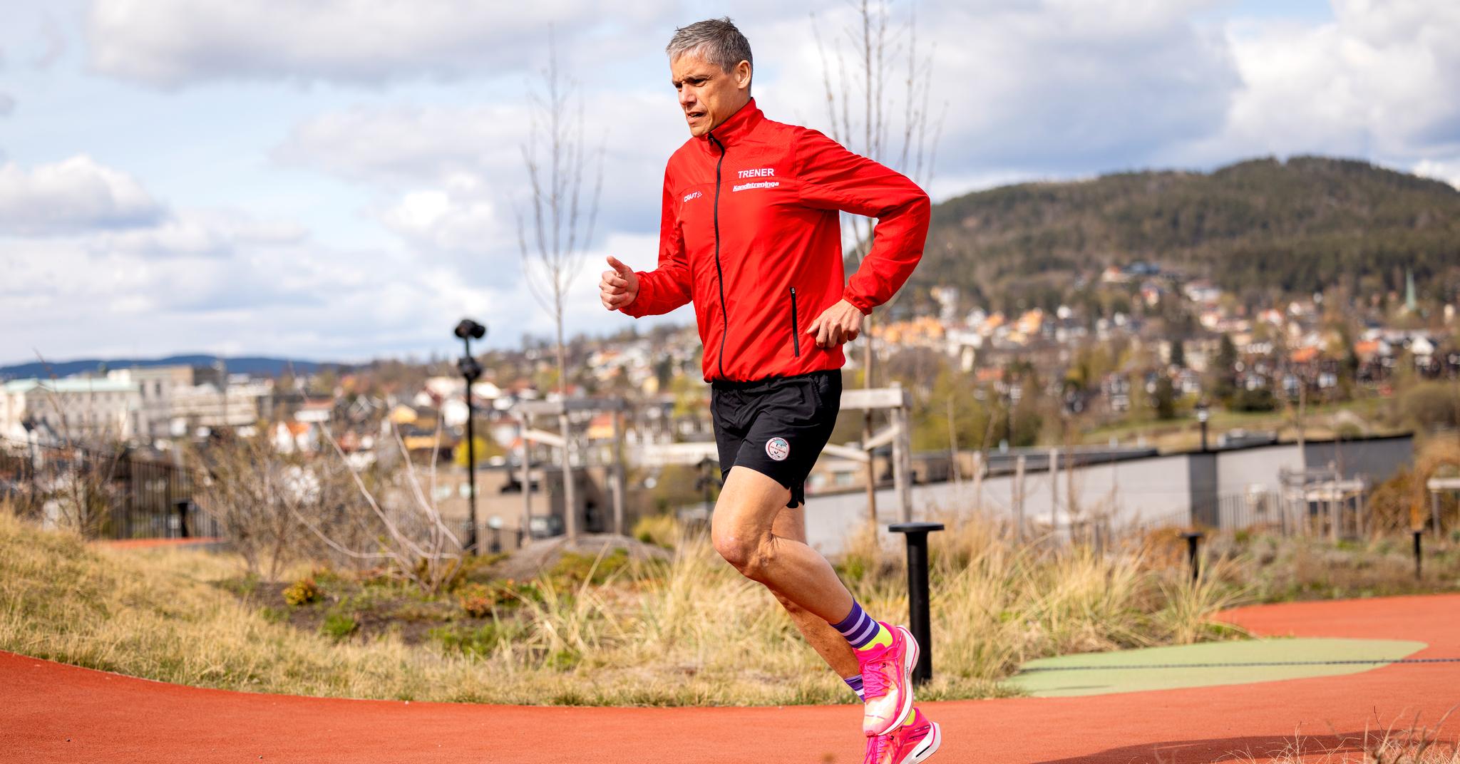 Skal man løpe mye, er det viktig at føttene og resten av kroppen fungerer.