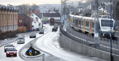 Bor du langs Jærbanen kan toget være et godt alternativ for å komme seg på jobb.