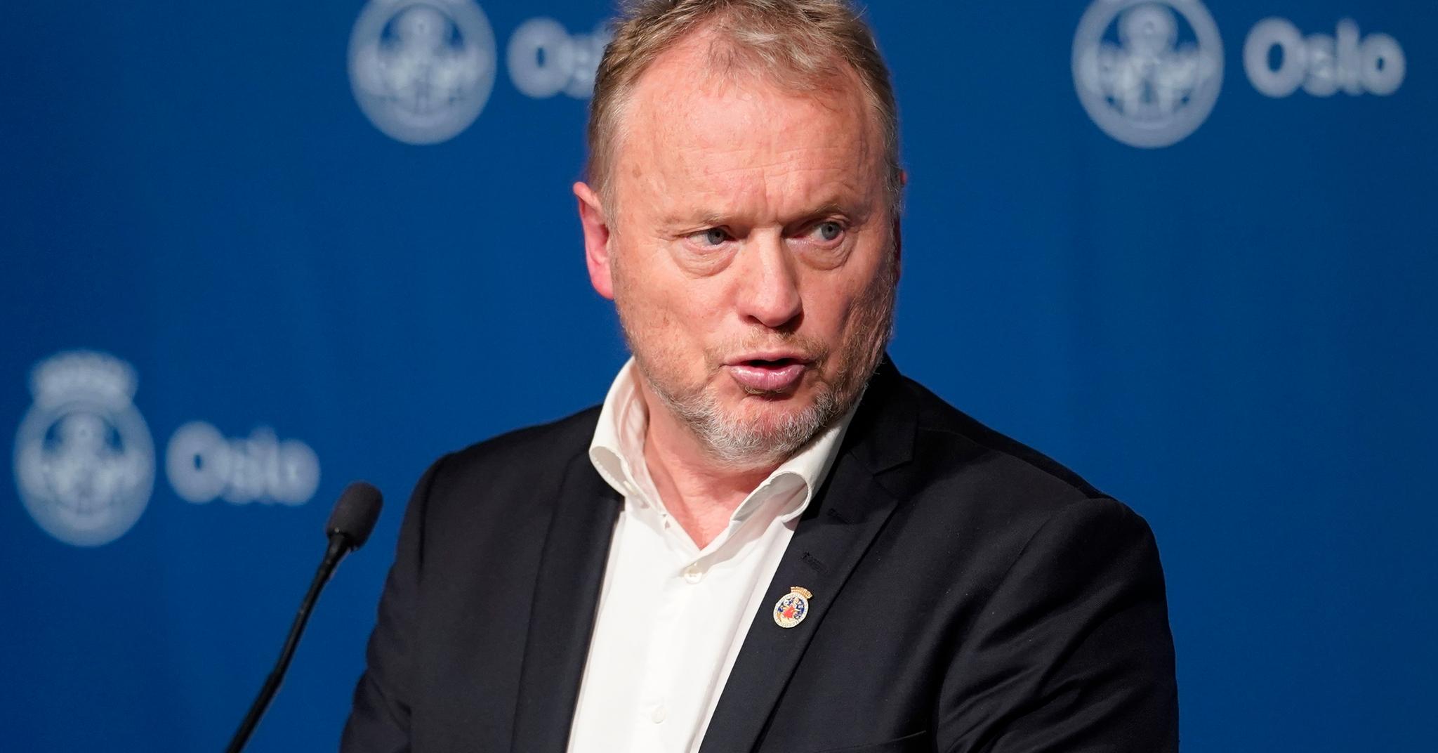 Søndag kom byrådsleder Raymond Johansen i Oslo med ny innstramming i tiltakene mot koronaviruset.