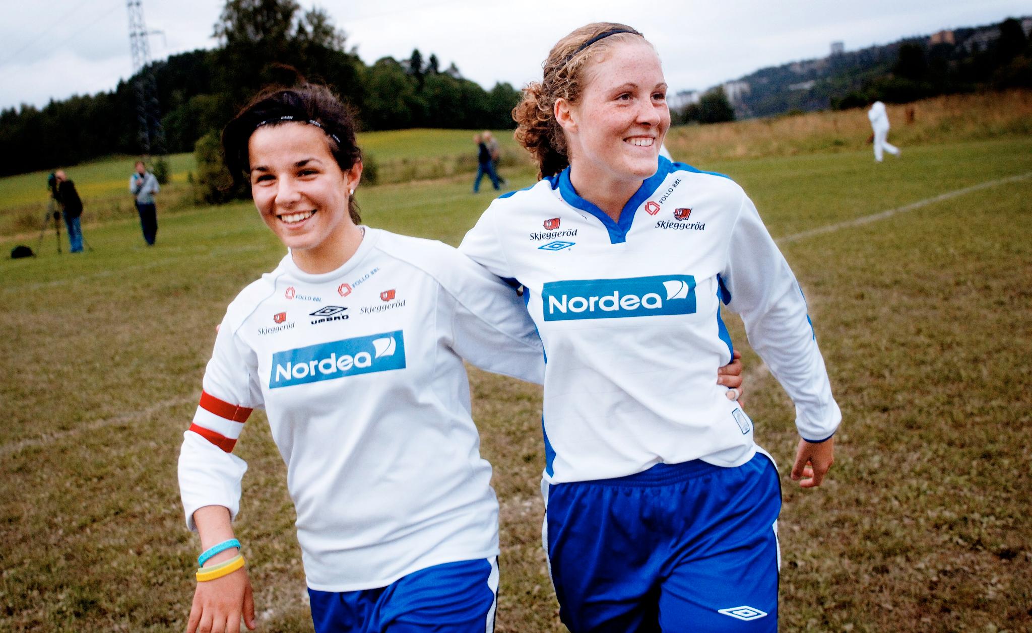 SPILTE FOTBALL: Zaineb Al-Samarai spilte fotball med Isabell Herlovsen i Kolbotn, her i 2005.
