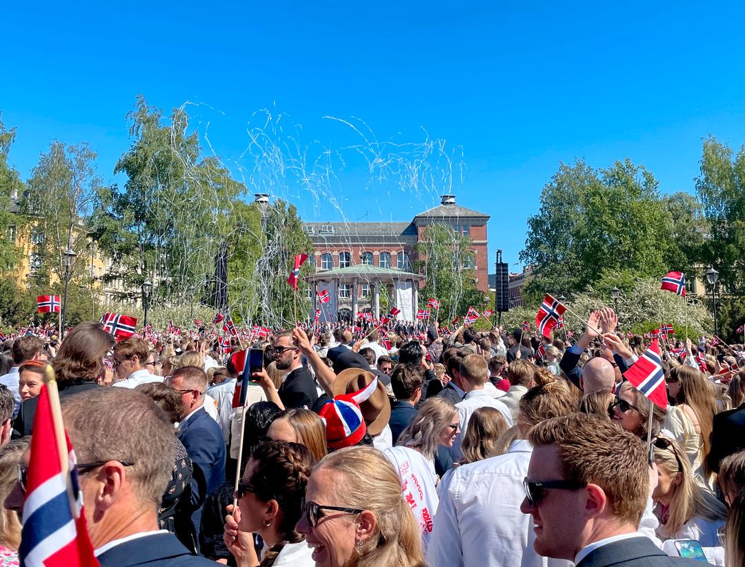 I fjor var det første gang Birkelunden Mannskor samlet folk til konsert på Grünerløkka siden 2019. Tusenvis var med på allsang under det feststemte arrangementet. 