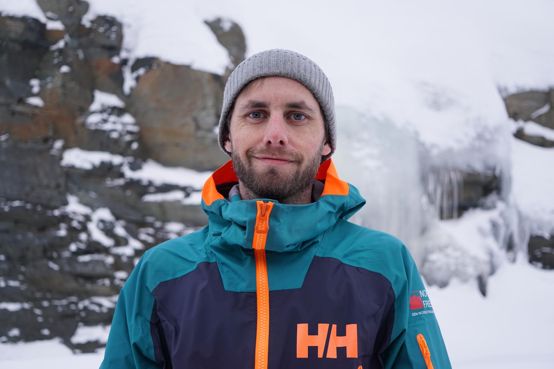 Leif André Enevoldsen sa opp fast jobb for å stå på snowboard.