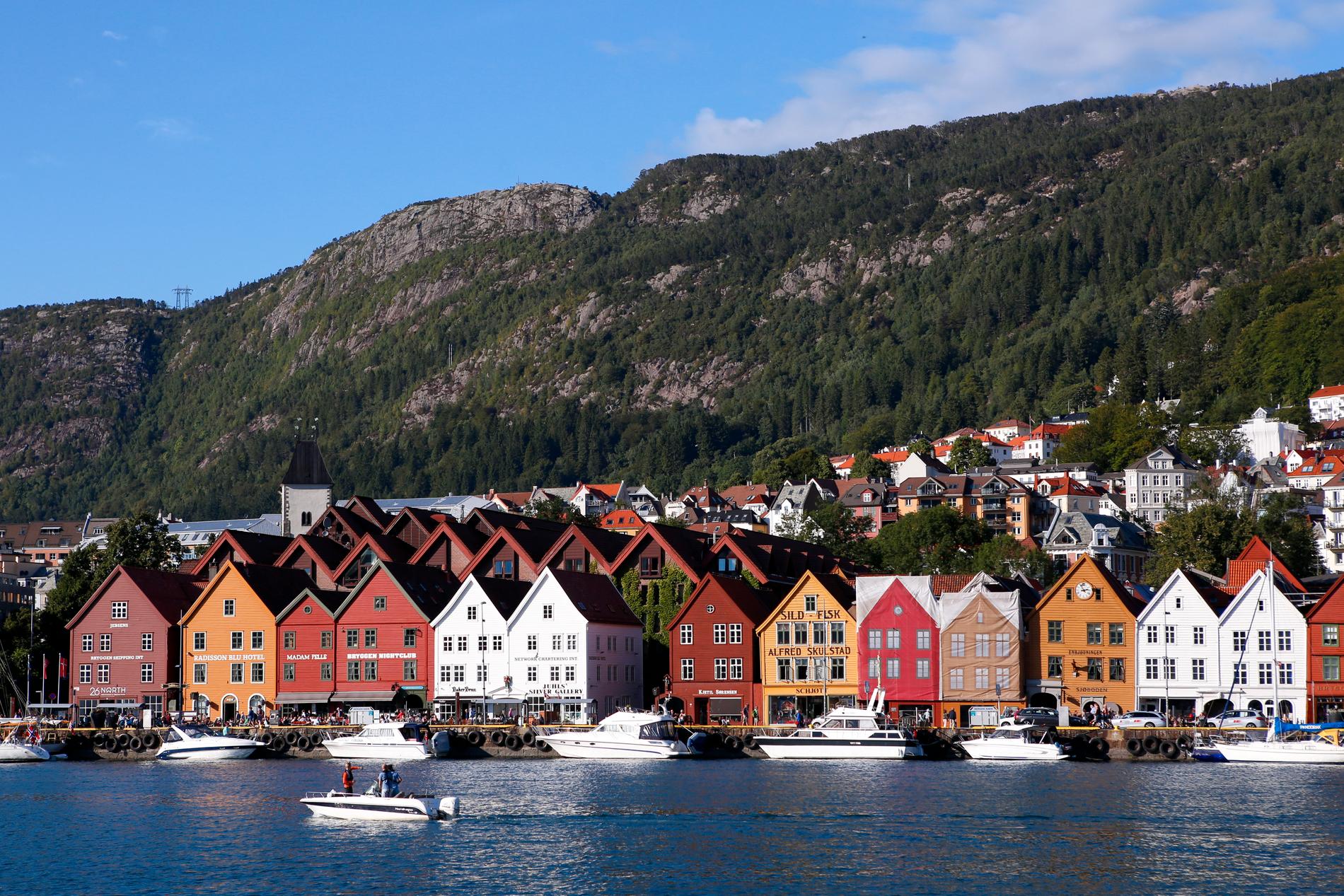 BERGEN: Bryggen i Bergen får over 16 millioner kroner fra Riksantikvaren. 