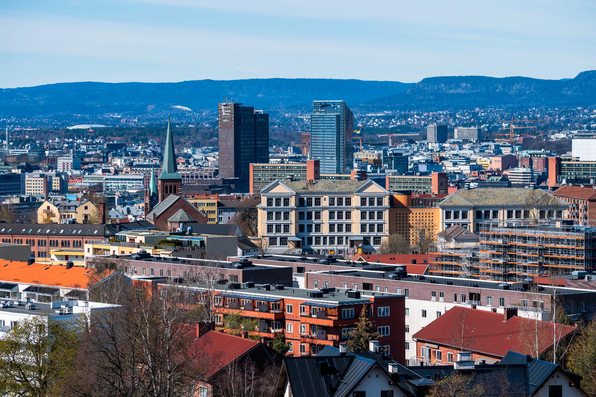 Mens Bergens kvadratmeterpris er på 55.000 kroner, er Oslos på 94.000 kroner. Det er lett å bli sjokkert, skriver Erling Røed Larsen.