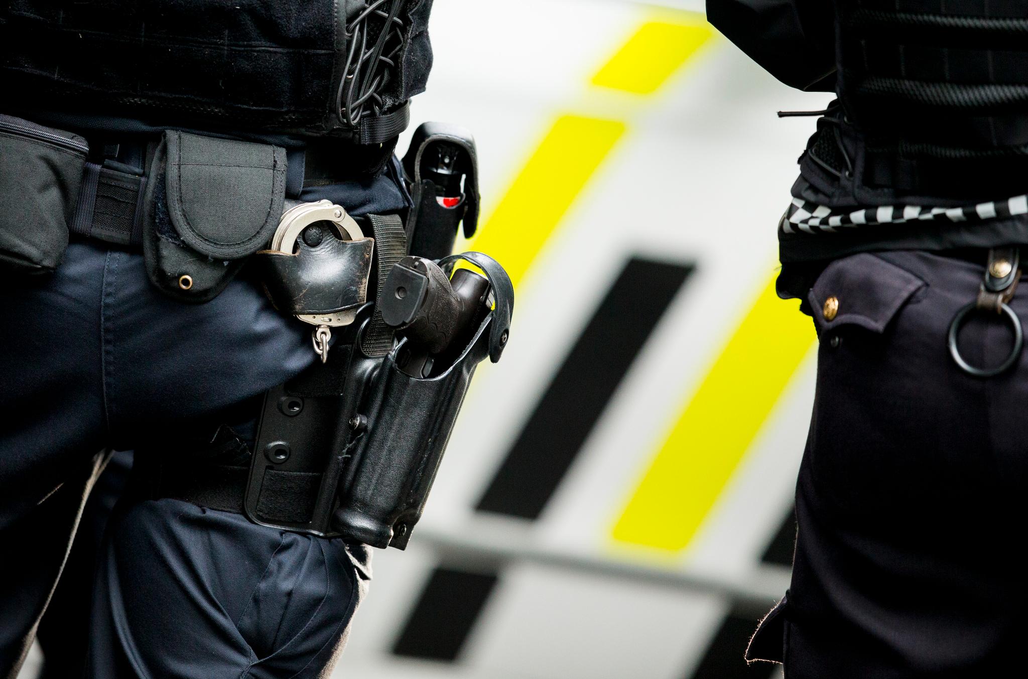 Det vil fortsatt være bevæpnet politi i de største byene i Norge i påsken.