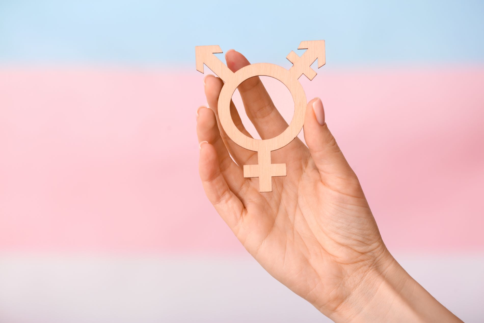 – Stavanger Aftenblad setter seg til doms, på lederplass, over hva vi transpersoner bør og ikke bør tåle.