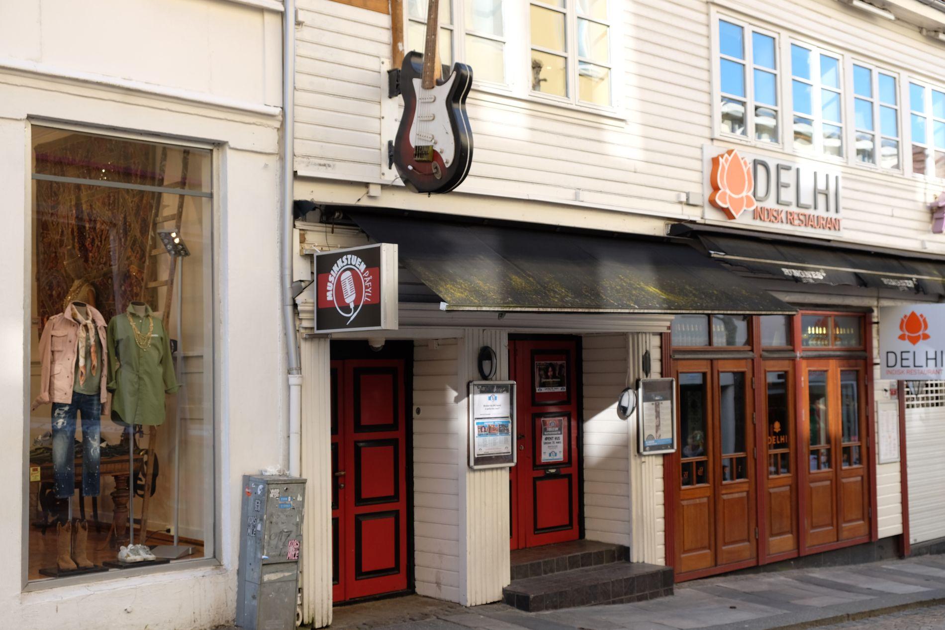 Musikkstuen Påfyll i Kirkegata er blitt tildelt åtte prikker av Stavanger kommune for å hindre kommunal kontroll. Nå er det statsforvalteren som skal avgjøre saken. 