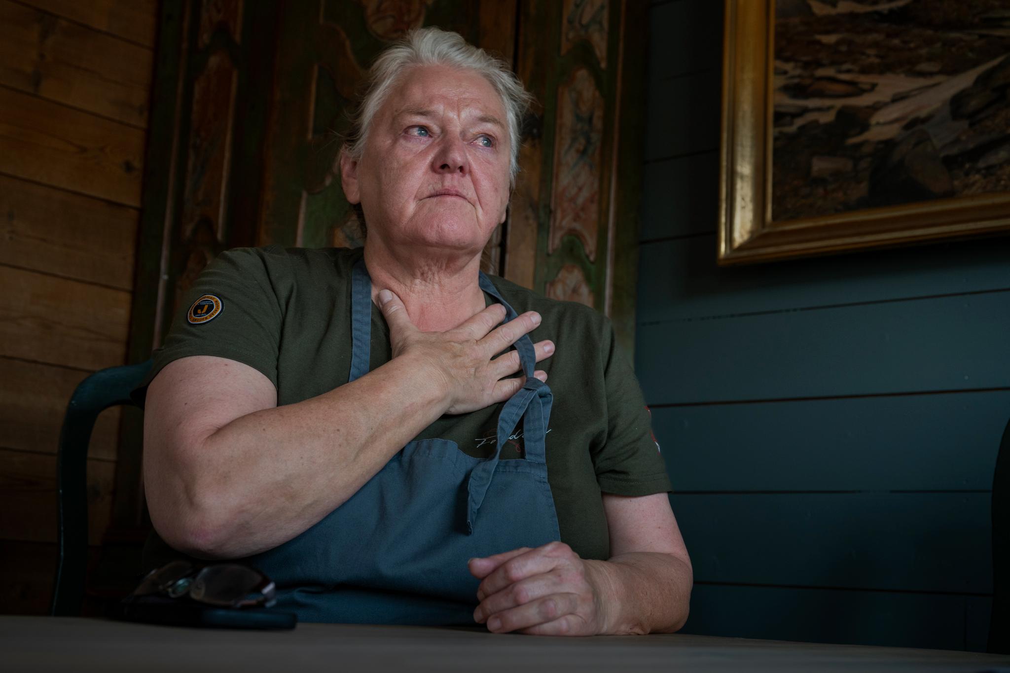 Kameratene la ut på fjelltur, så snudde været. Like før midnatt ble begge funnet døde.
