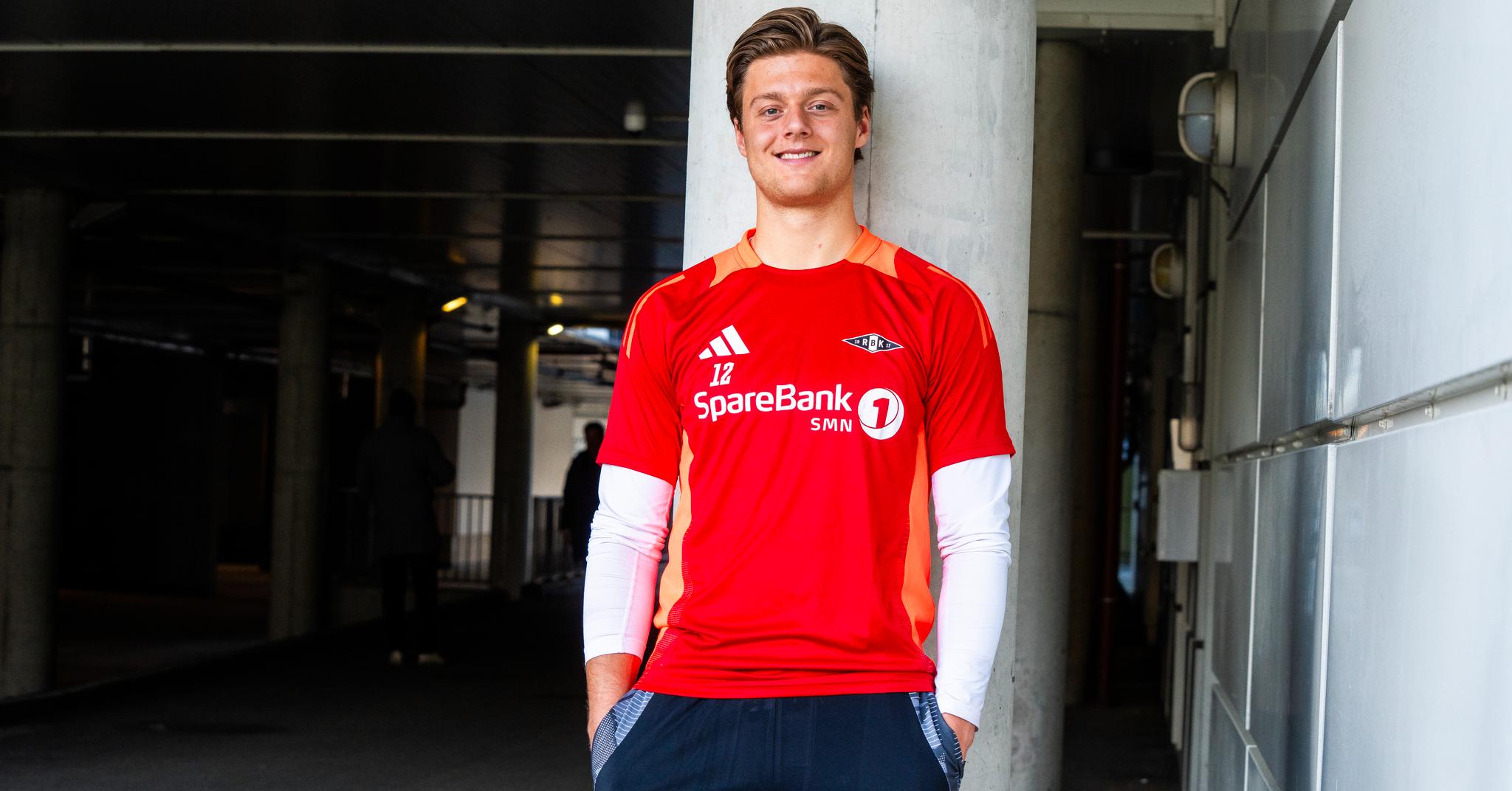 Rasmus Sandberg har sett for seg øyeblikket i 20 år. Går alt som det skal denne uken, får han endelig RBK-debuten i serieåpningen mot Sandefjord 2. påskedag.