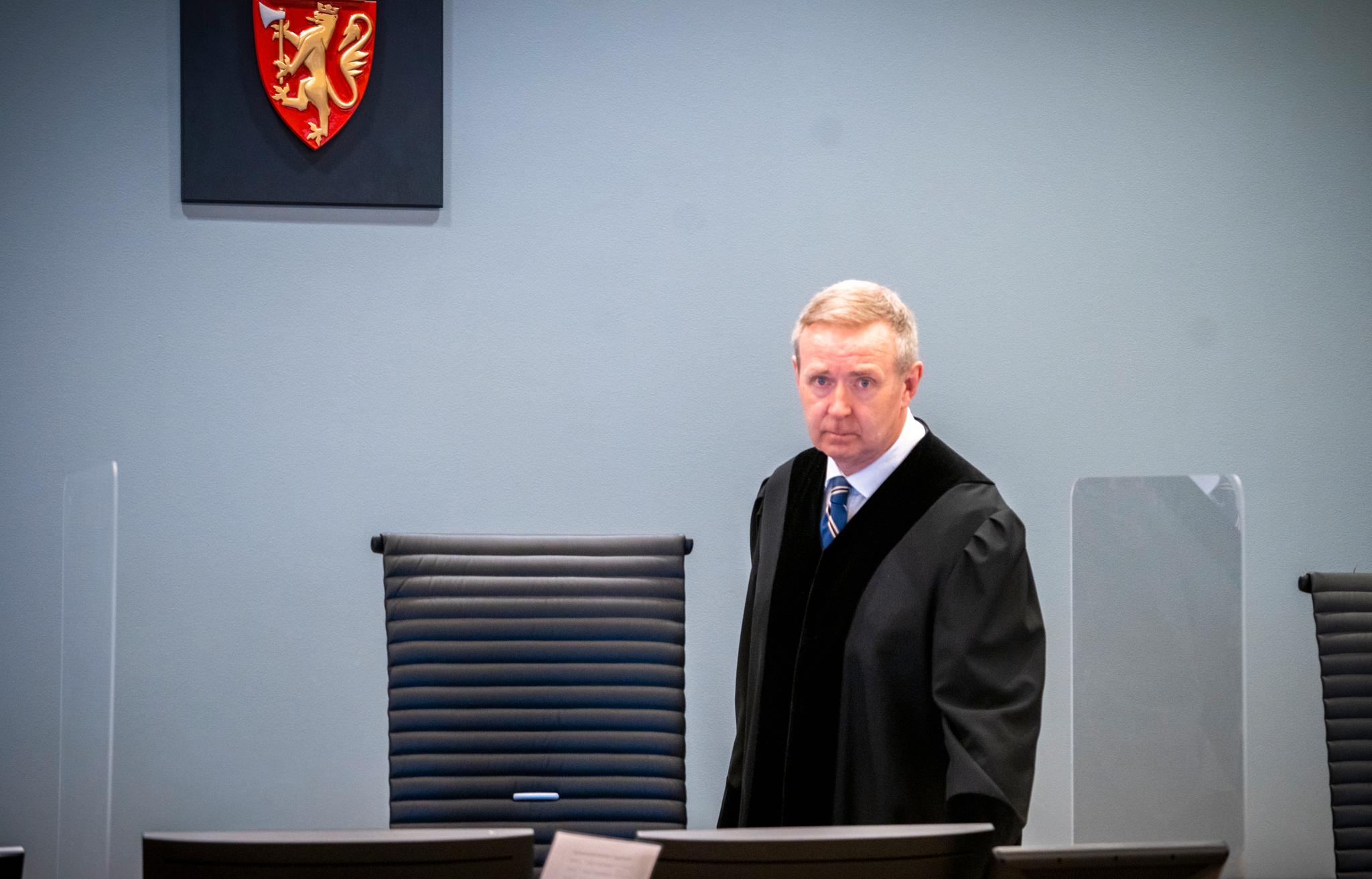 Tingrettsdommer Ingmar Nestor Nilsen leste tirsdag opp dommen mot den IS-tiltalte kvinnen.