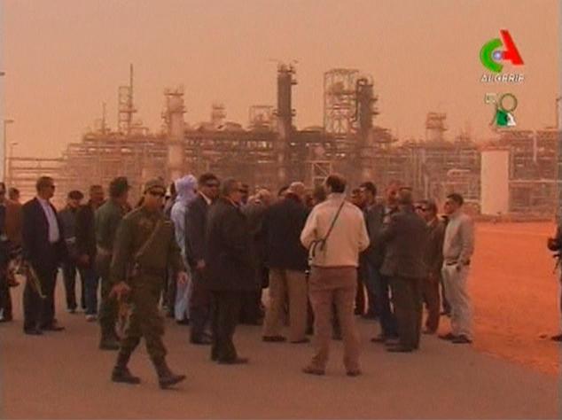TERRORANGREP: 32 terrorister tok kontroll over anlegget In Amenas i Algerie. 700 ansatte ble tatt som gisler, 40 døde. Statoil mistet fem medarbeidere.