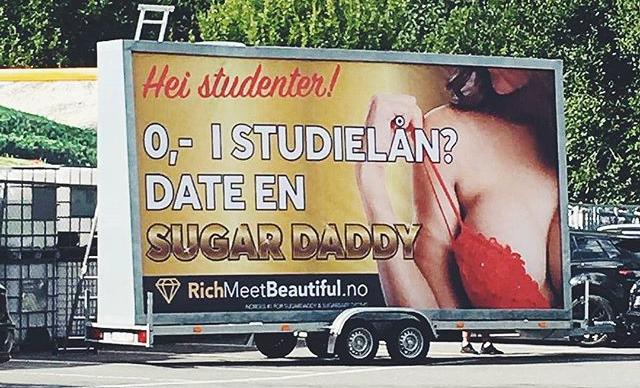 Dette bildet har interesseorganisasjonen Freethem tatt av reklamebilen som ruller rundt i Oslo.