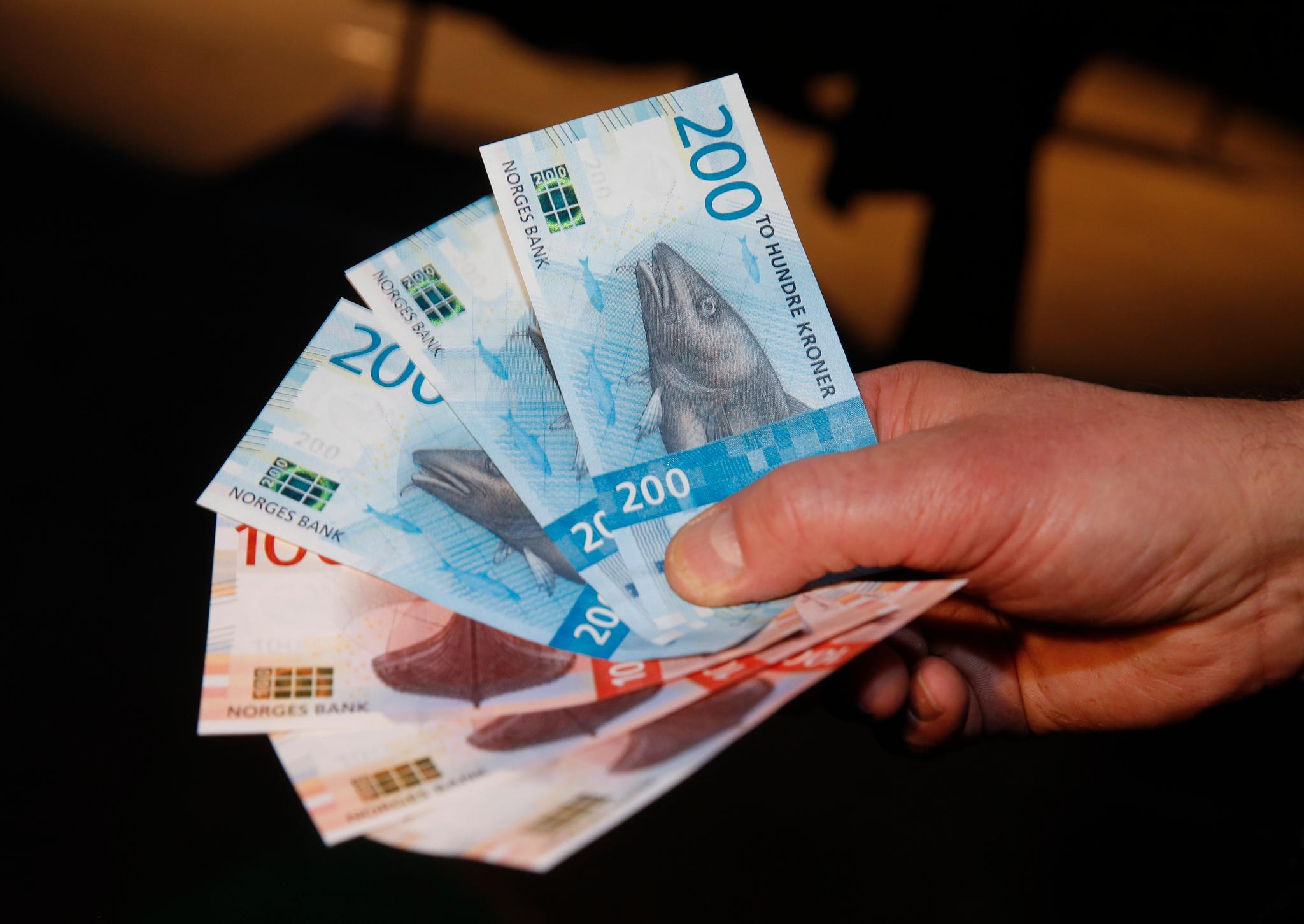 IKKE LOV: Visste du at private tippekonkurranser på jobben eller i vennegjengen er forbudt etter norsk lov, så lenge det er penger involvert?