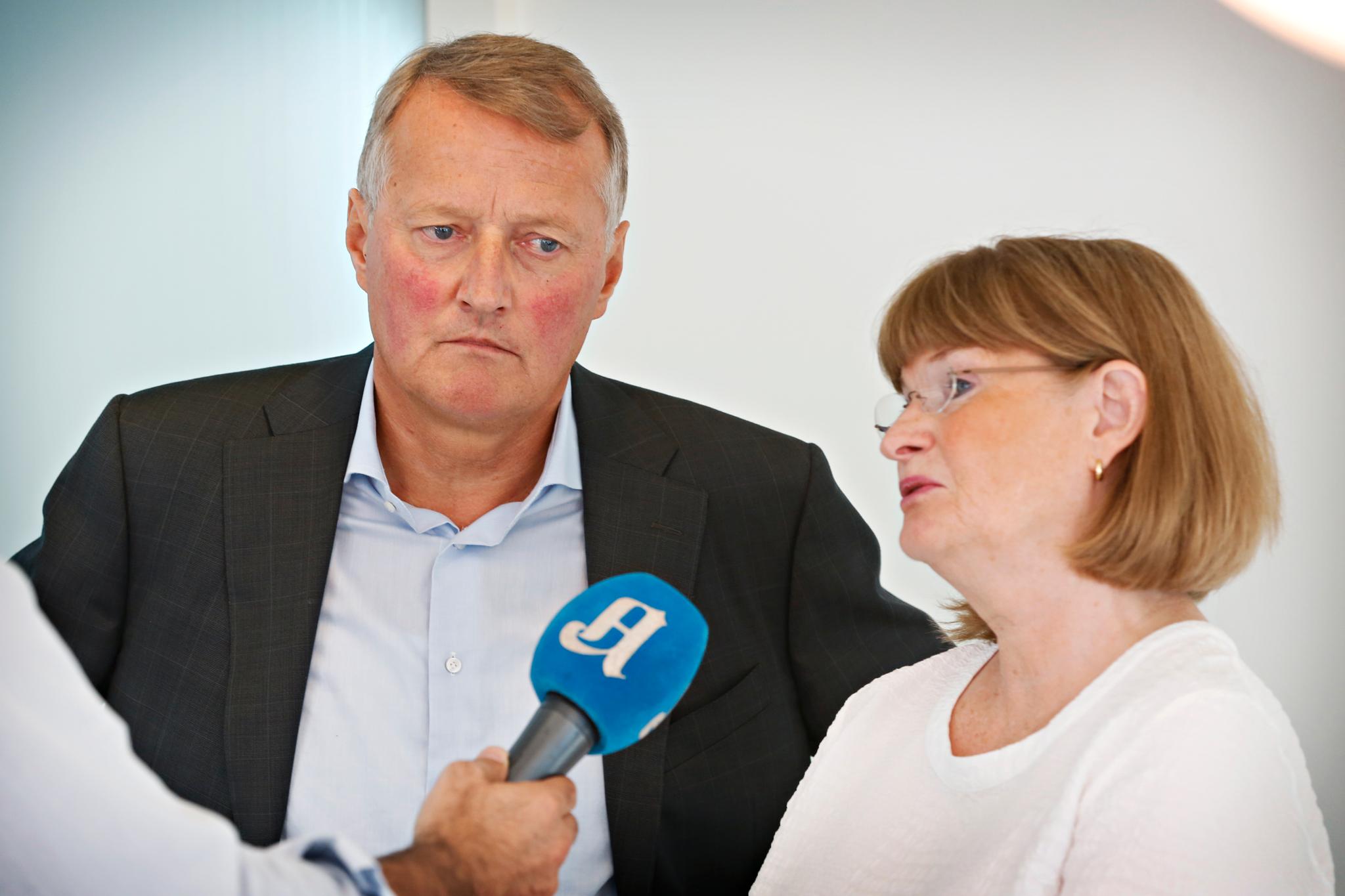  Rune Bjerke leder Norges desidert største bank. Anne Carine Tanum er styreleder. Finanstilsynet synes bankene kan bli flinkere i kampen mot hvitvasking. 