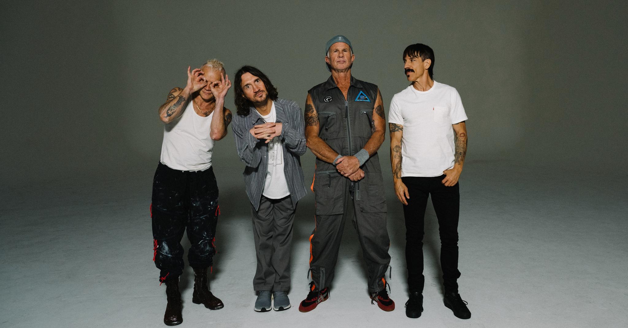 Flea, John Frusciante, Chad Smith og Anthony Kiedis er tilbake med Red Hot Chili Peppers’ 12. studioalbum.
